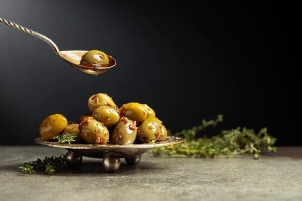 AEGEAN LEMON AND GARLIC SICILIAN OLIVES