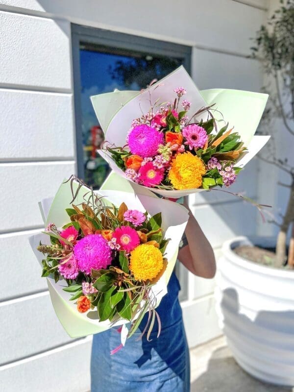 BRIGHT BOUQUET