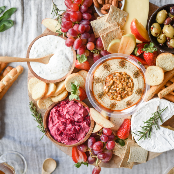 CHEESE AND DIP PLATTER