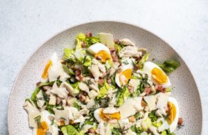 Chicken-caesar-salad
