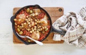 Chicken-one-pan-bake-with-anchovy-macadamias-L1-800x520