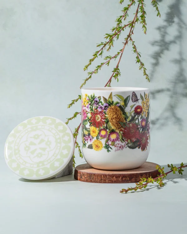 LA LA LAND SOY CANDLE BOTANICAL BLOOMS