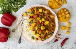 MANGO CHICKEN CURRY