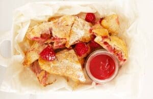 Pear-Raspberry-Hand-Pies-800x520