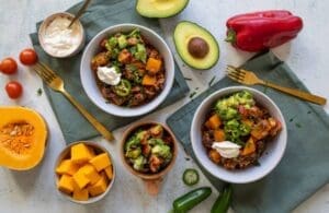 Pumpkin-Beef-Black-Bean-Chilli-w-avacado-salsa-800x520