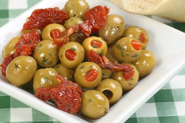 SEGRETI GREEN OLIVES STUFF-SEMI DRIED TOMATO