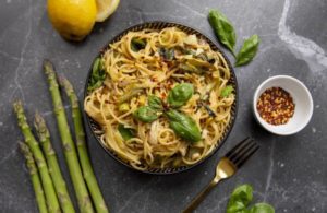 Spaghetti-al-Limone-With-Asparagus-800x520