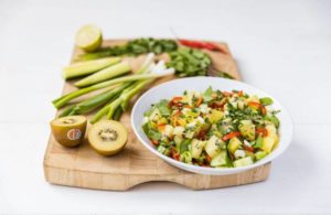 Vegan-Zespri-kiwi-chilli-mint-cucumber-spring-onion-salad-new-brand-copy-800x520