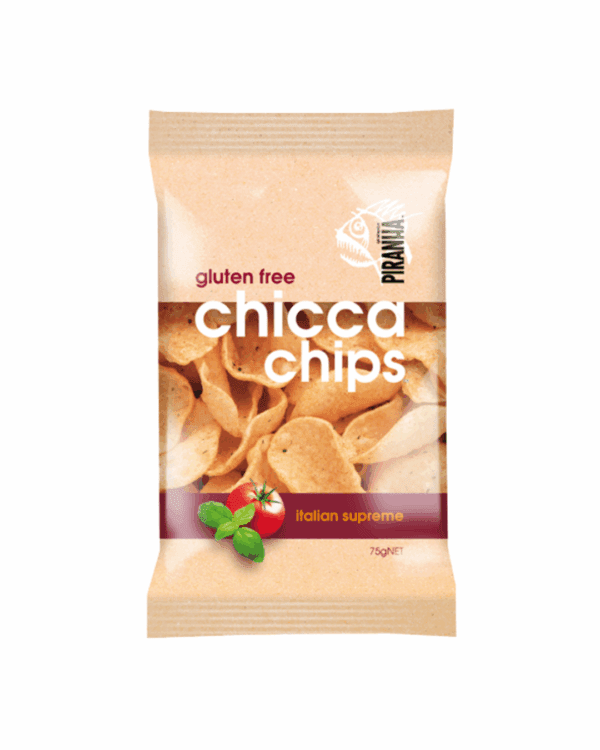 Bag of gluten-free "Piranha Chicca Chips," Italian Supreme flavor, 75g, with tomato and basil.