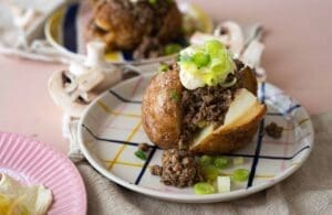 stuffed-spuds-hires-3-800x520