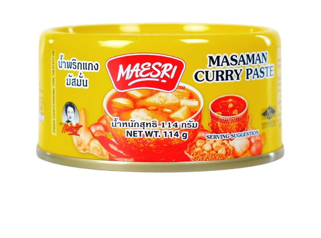 Yellow can of Masaman Curry Paste with illustration and 114g net weight.